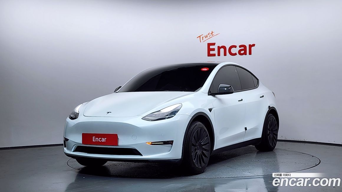 Tesla Model Y 2021