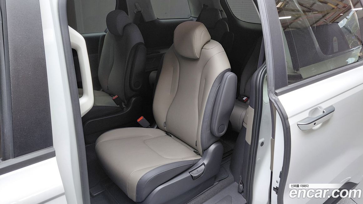 Kia Canival 2024