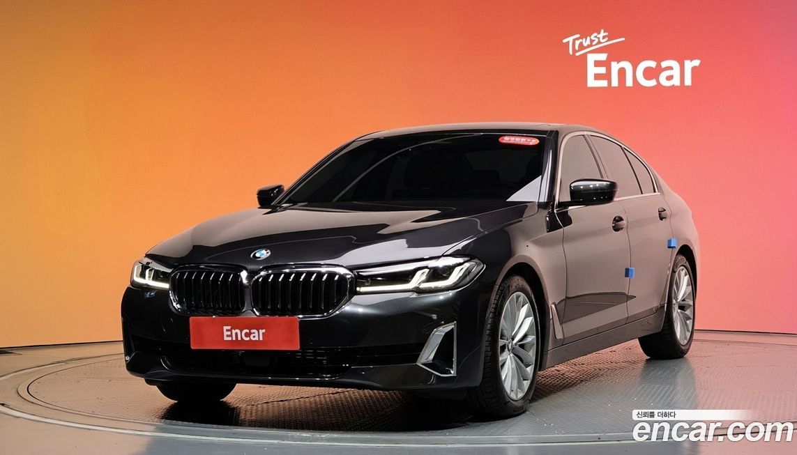 BMW 5-Series 2022