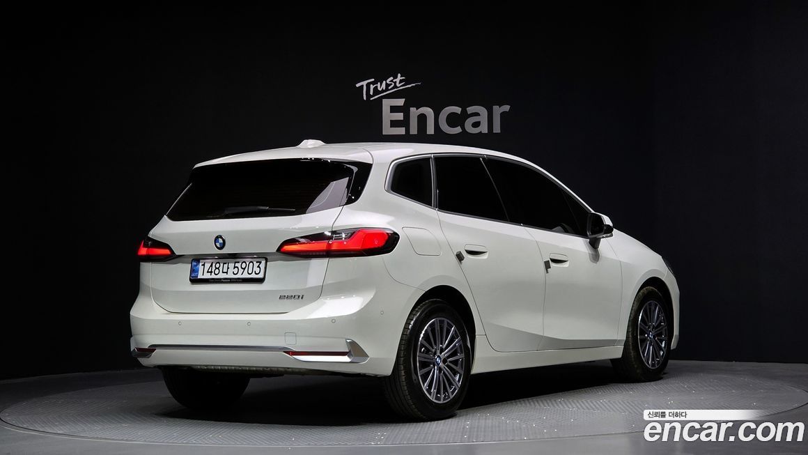 BMW 2-Series 2024