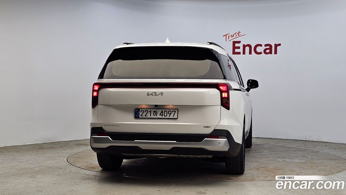 Kia Canival 2024