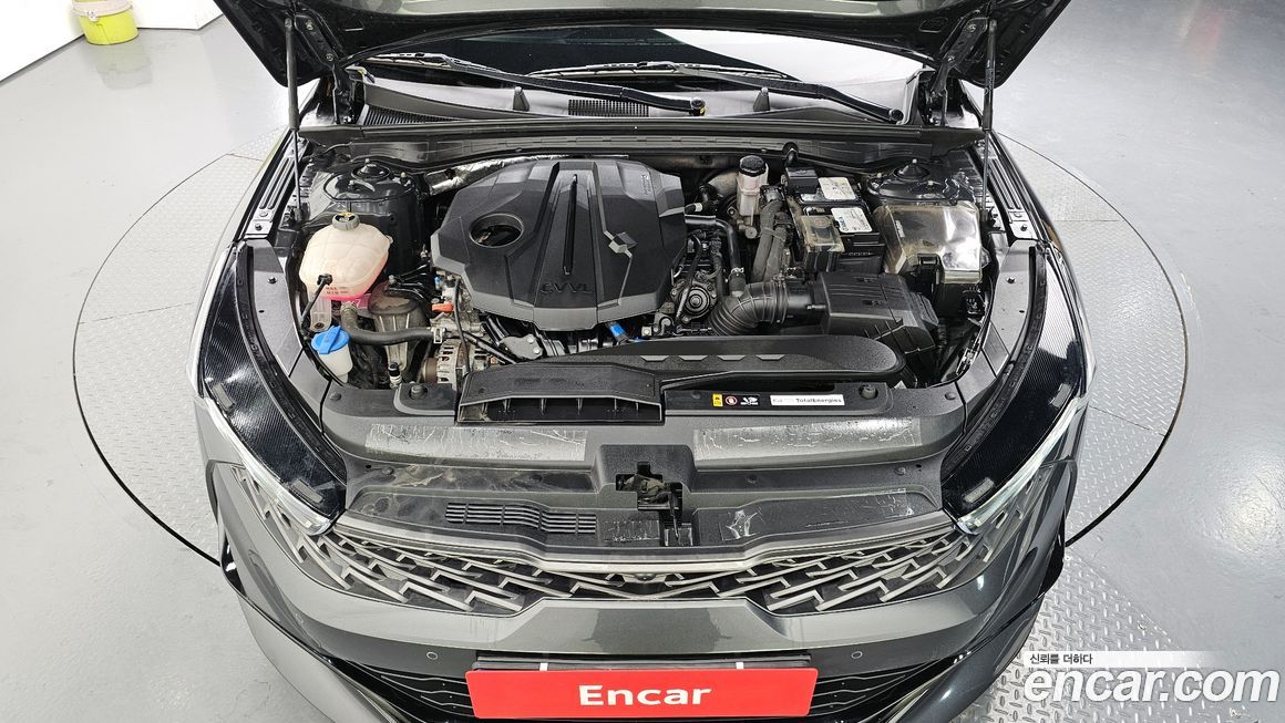 Kia K5 2023