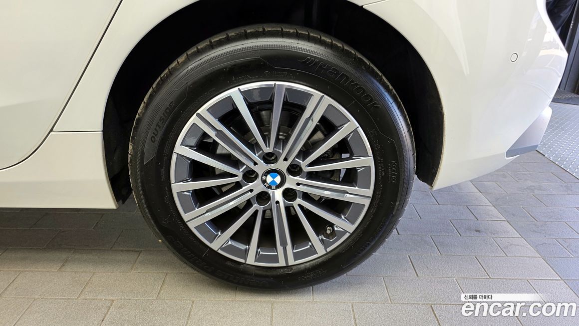 BMW 2-Series 2024
