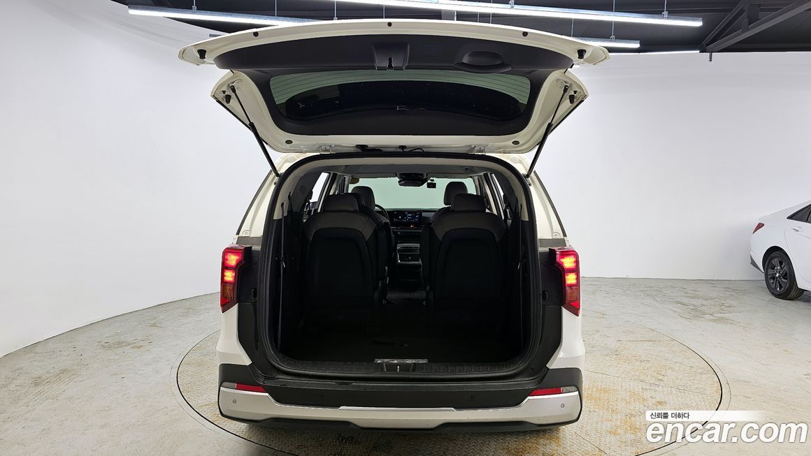Kia Canival 2024