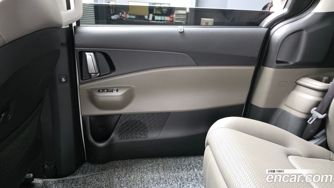 Kia Canival 2024