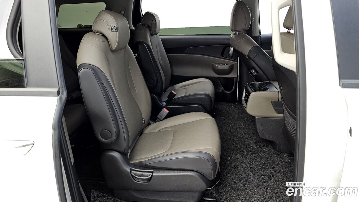 Kia Canival 2024
