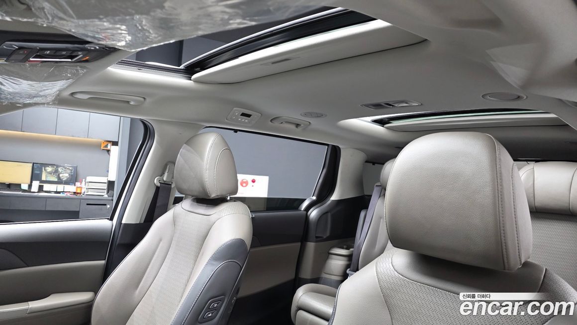 Kia Canival 2024