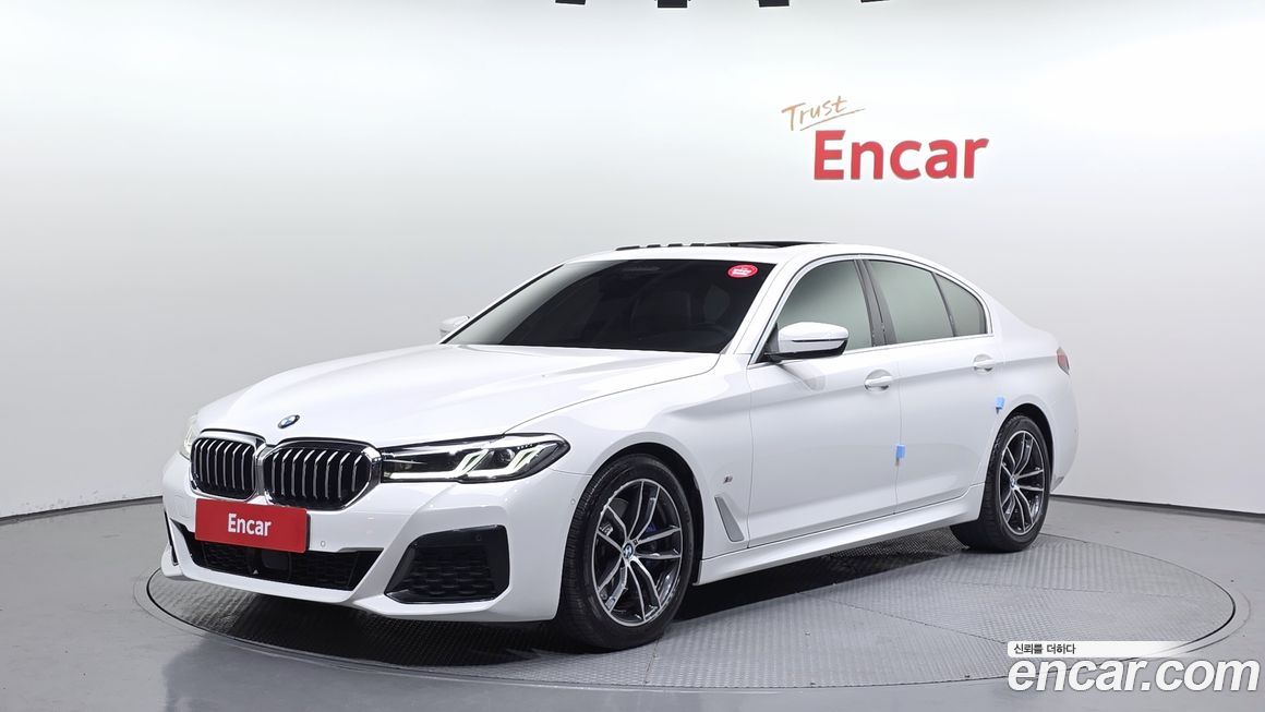 BMW 5-Series 2022