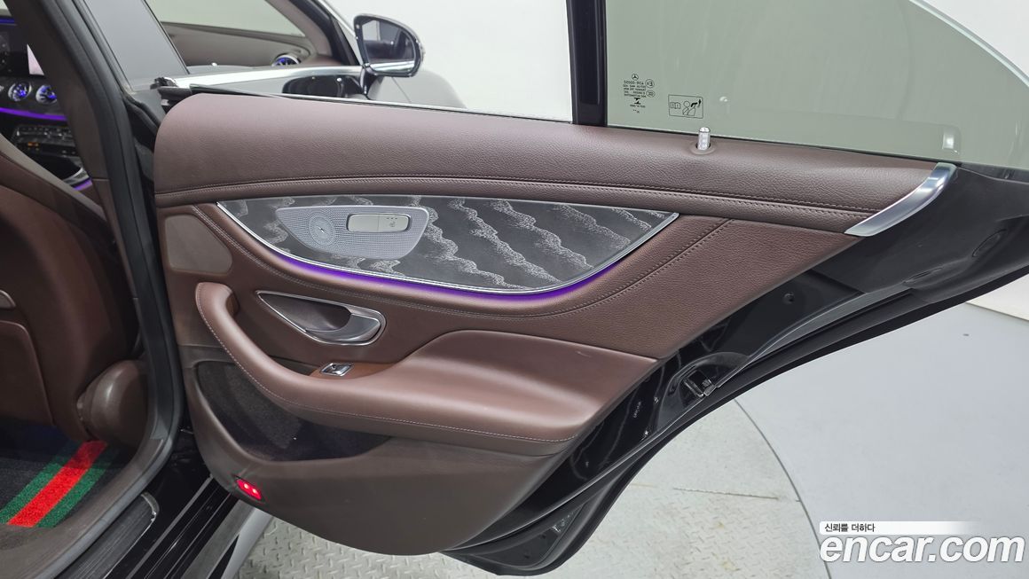 Mercedes-Benz CLS-Class 2021