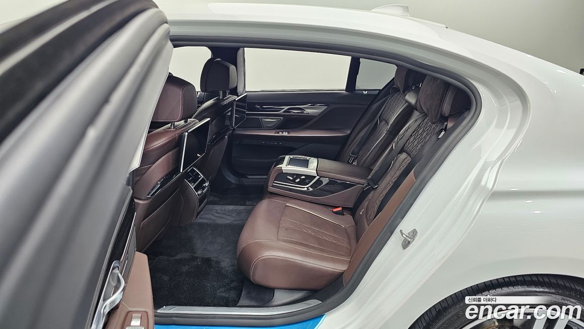 BMW 7-Series 2018