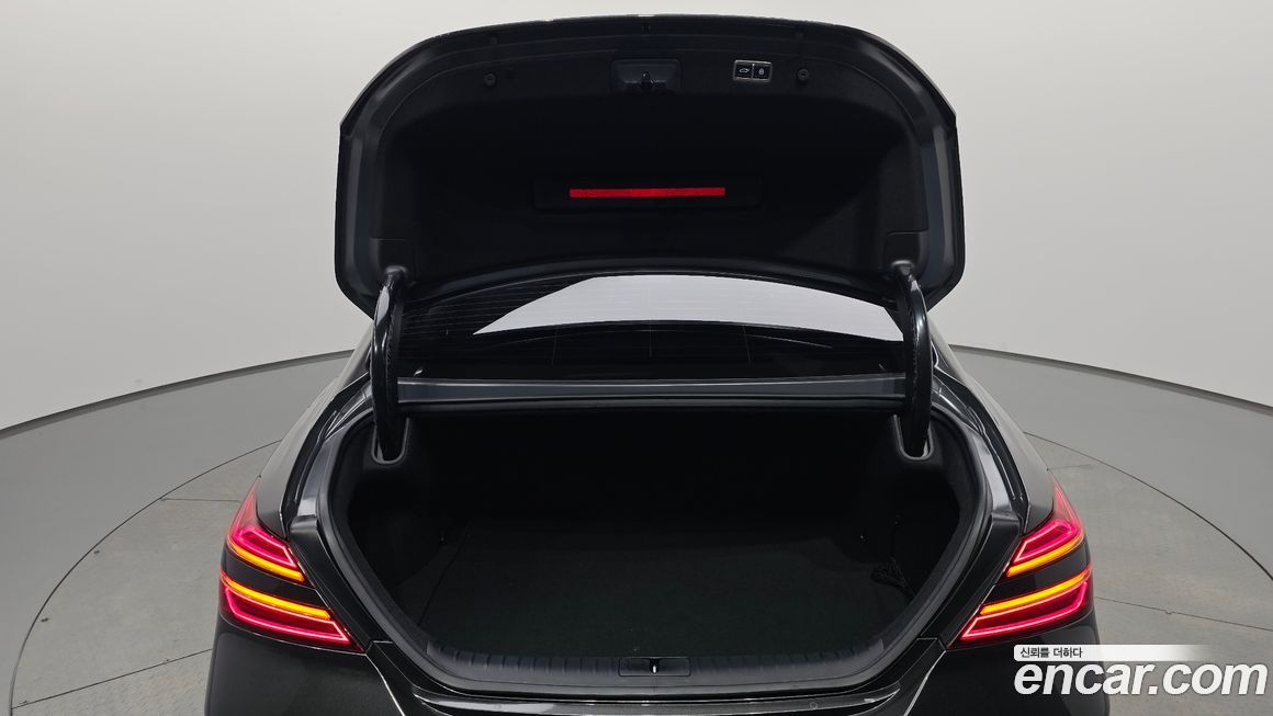 Genesis G70 2024