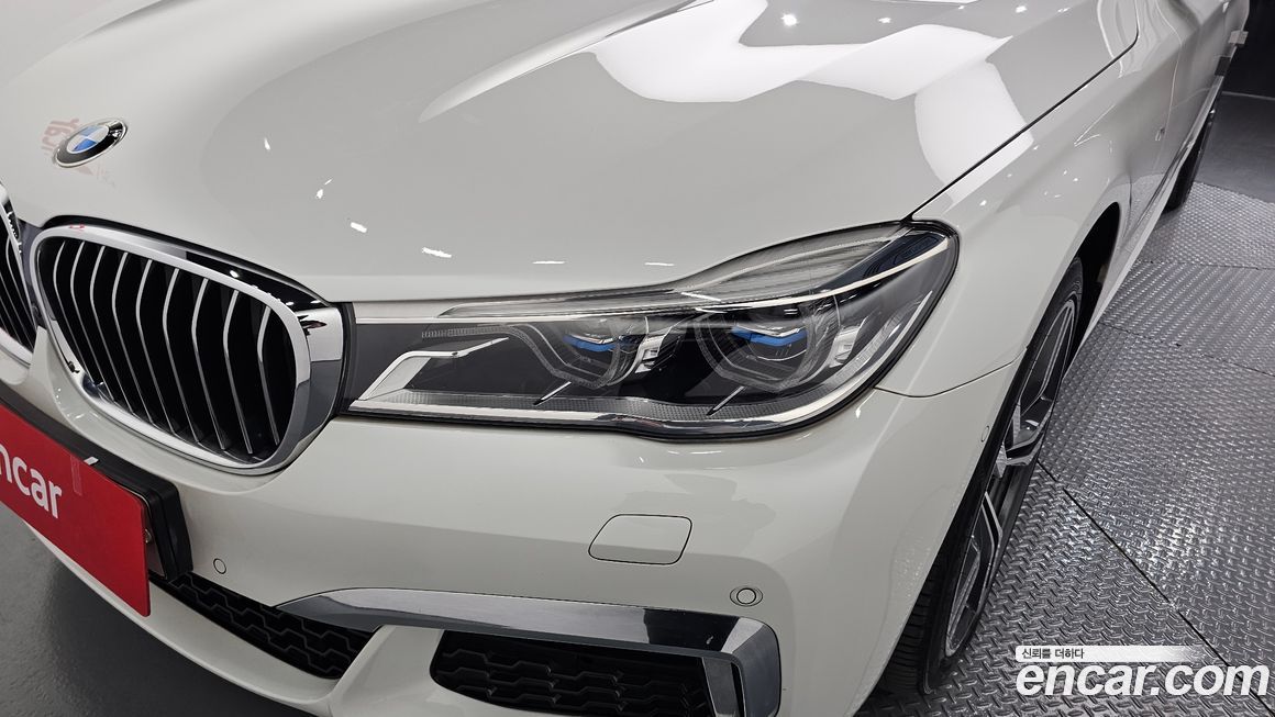 BMW 7-Series 2018