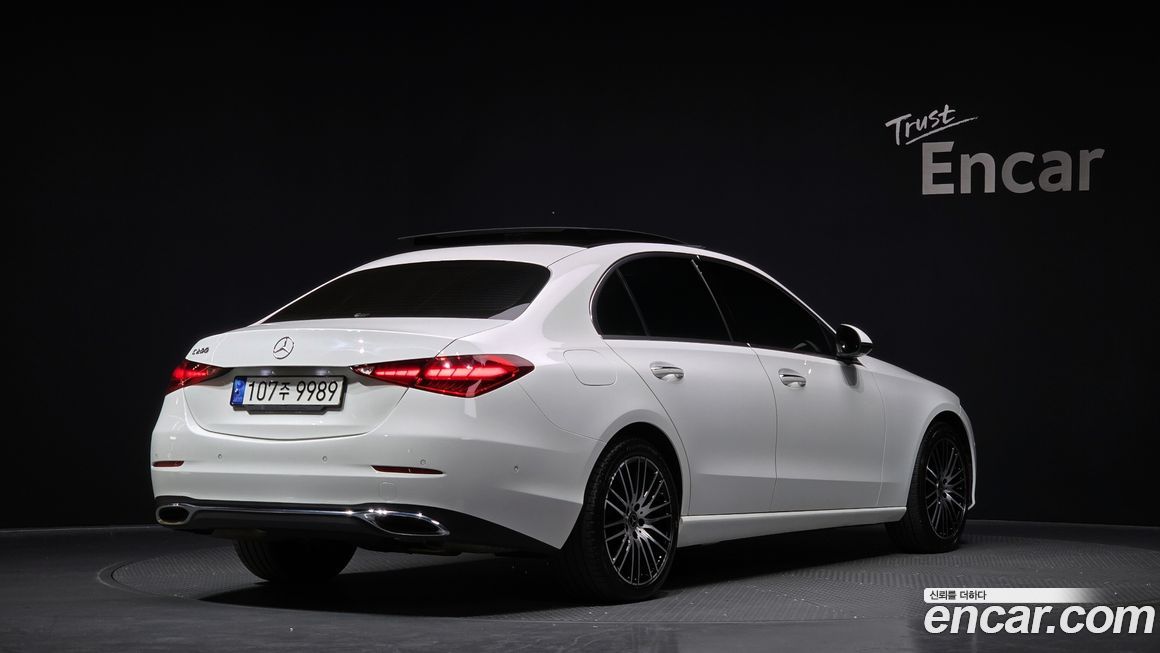 Mercedes-Benz C-Class 2023