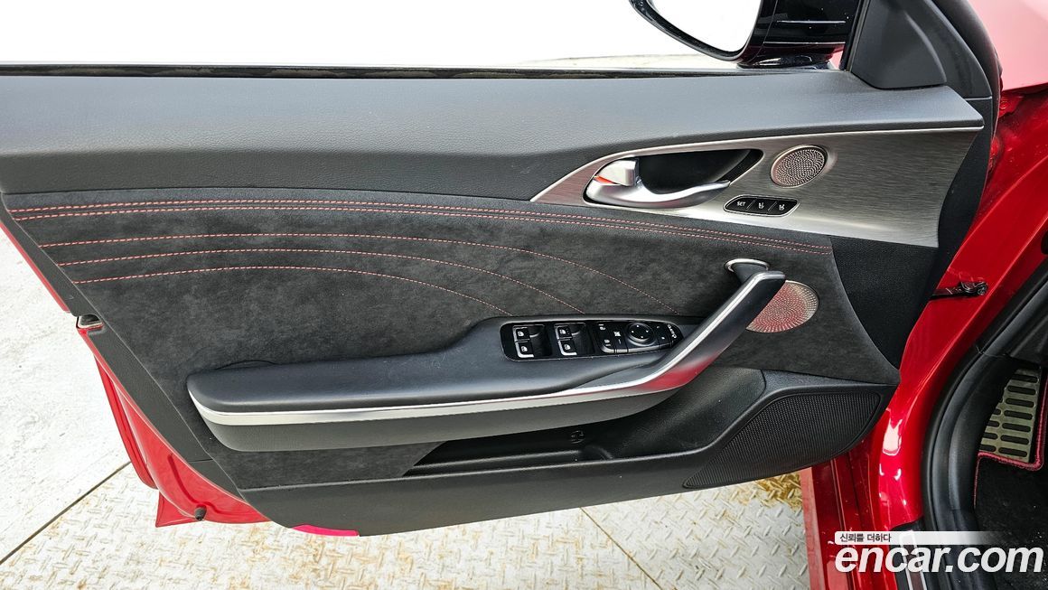 Kia Stinger 2023