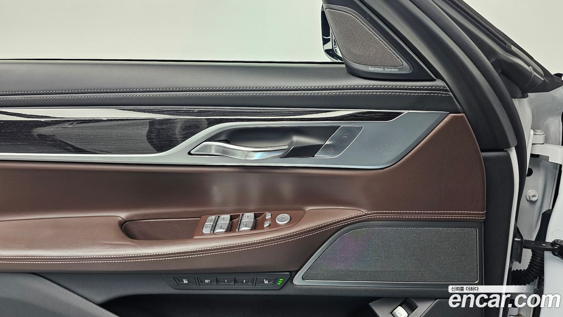 BMW 7-Series 2018