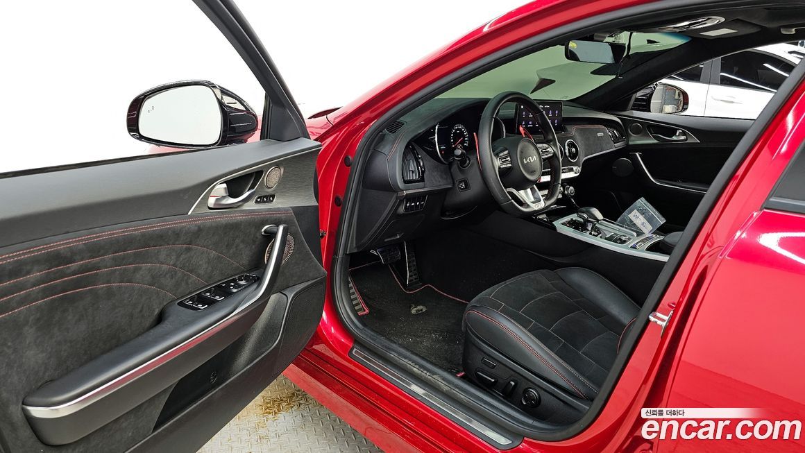 Kia Stinger 2023