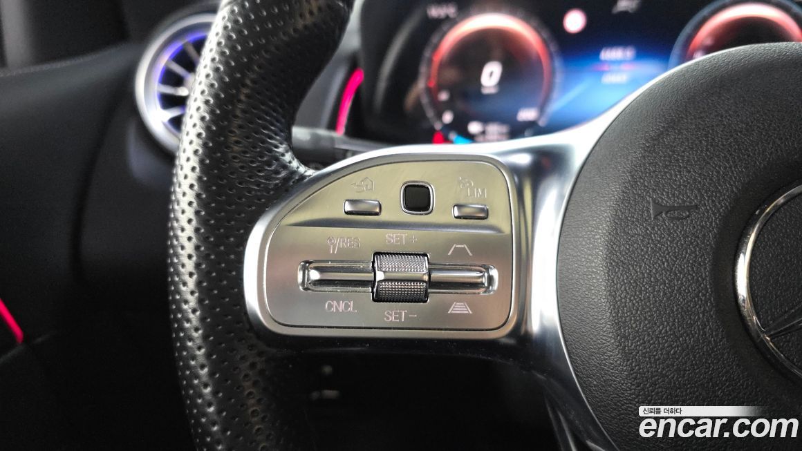 Mercedes-Benz EQB 2022