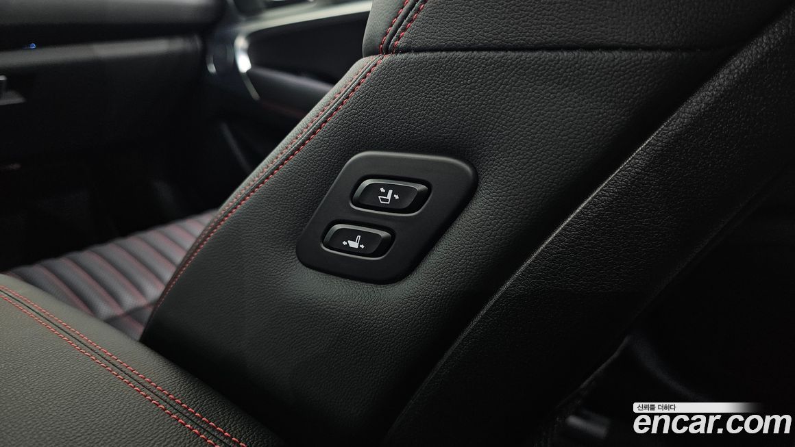 Genesis G70 2024