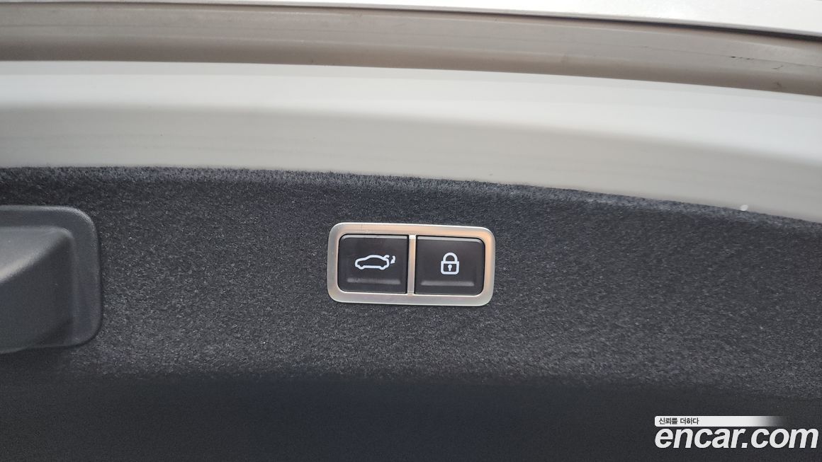 Genesis G80 2023