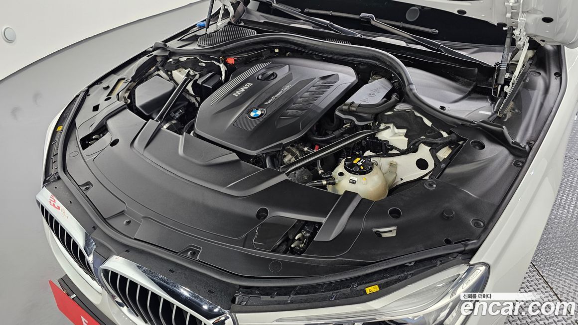 BMW 7-Series 2018