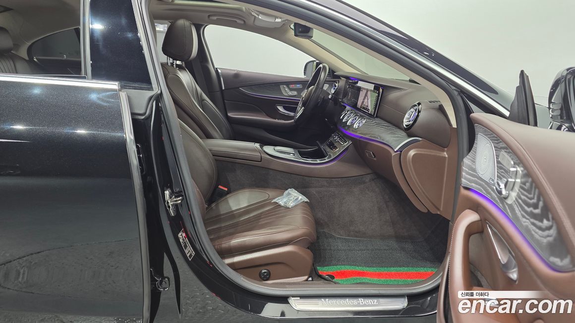 Mercedes-Benz CLS-Class 2021