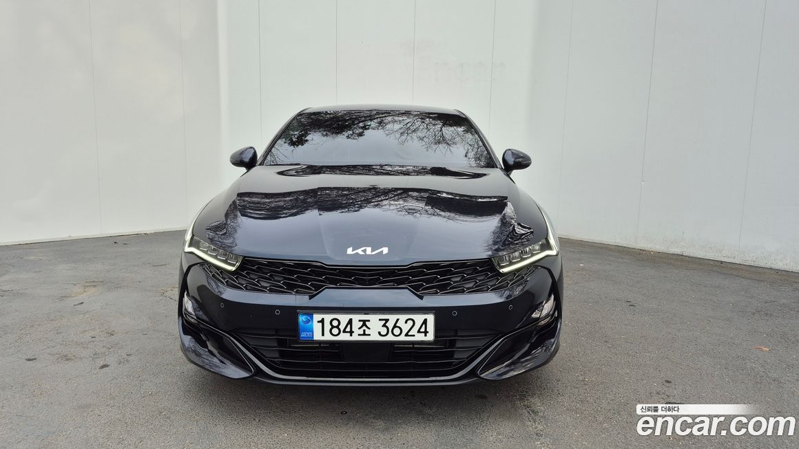 Kia K5 2023