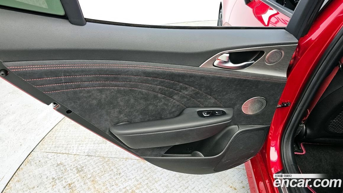 Kia Stinger 2023