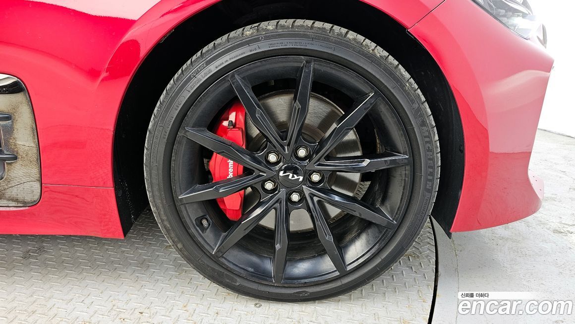 Kia Stinger 2023