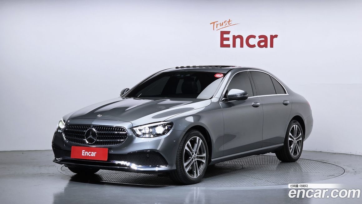 Mercedes-Benz E-Class 2021