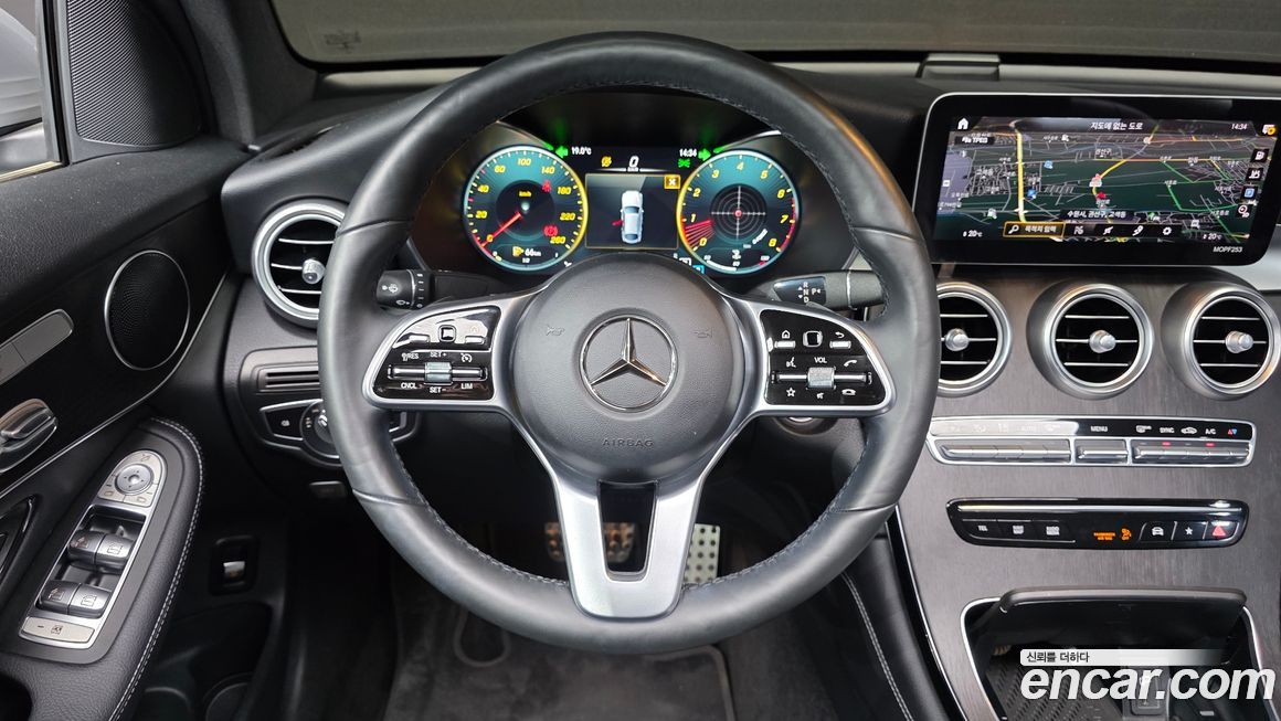 Mercedes-Benz GLC-Class 2020