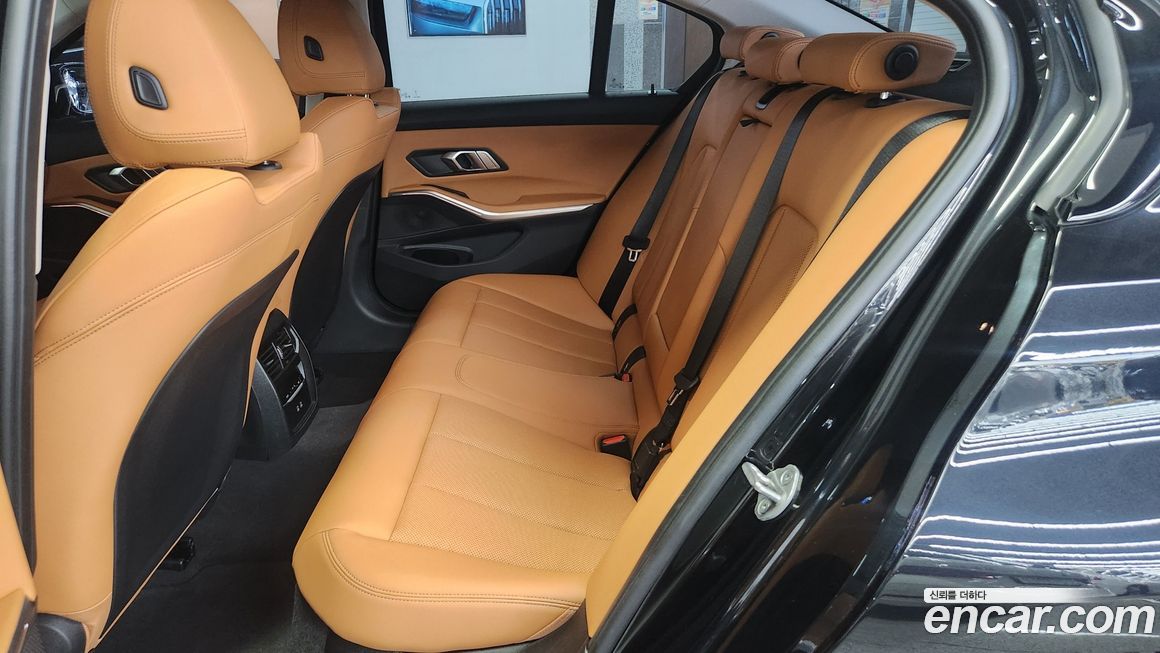 BMW 3-Series 2025