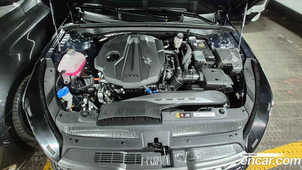 Kia K5 2023