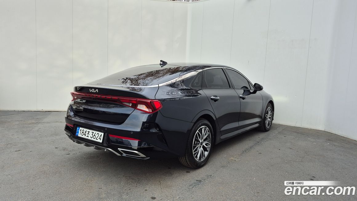 Kia K5 2023