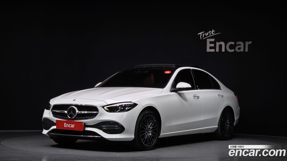 Mercedes-Benz C-Class 2023