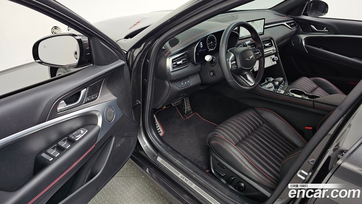 Genesis G70 2024
