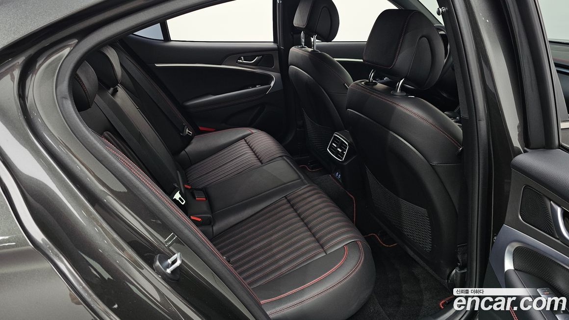 Genesis G70 2024