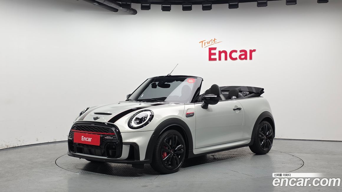 Mini Cooper Convertible 2023
