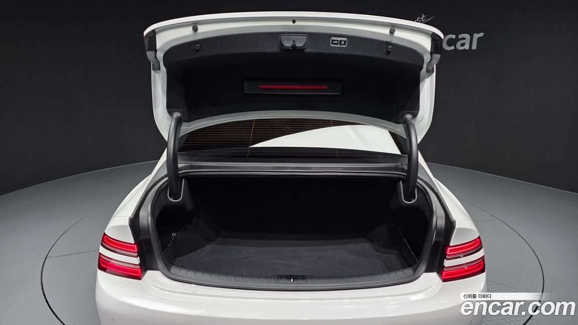 Genesis G80 2021