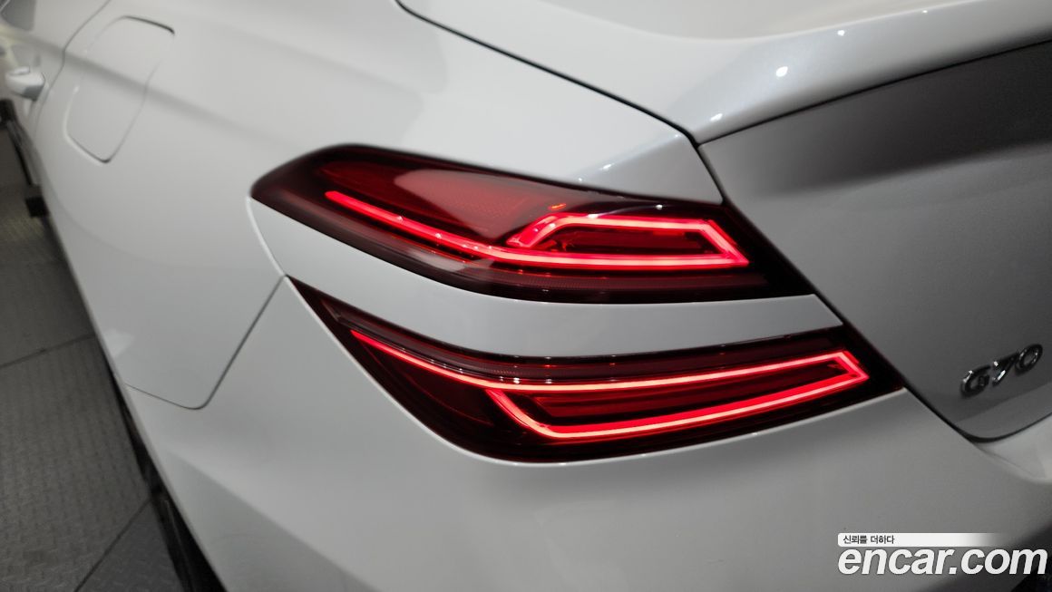 Genesis G70 2022