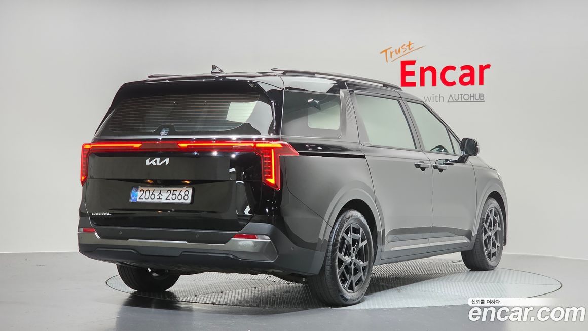 Kia Canival 2025