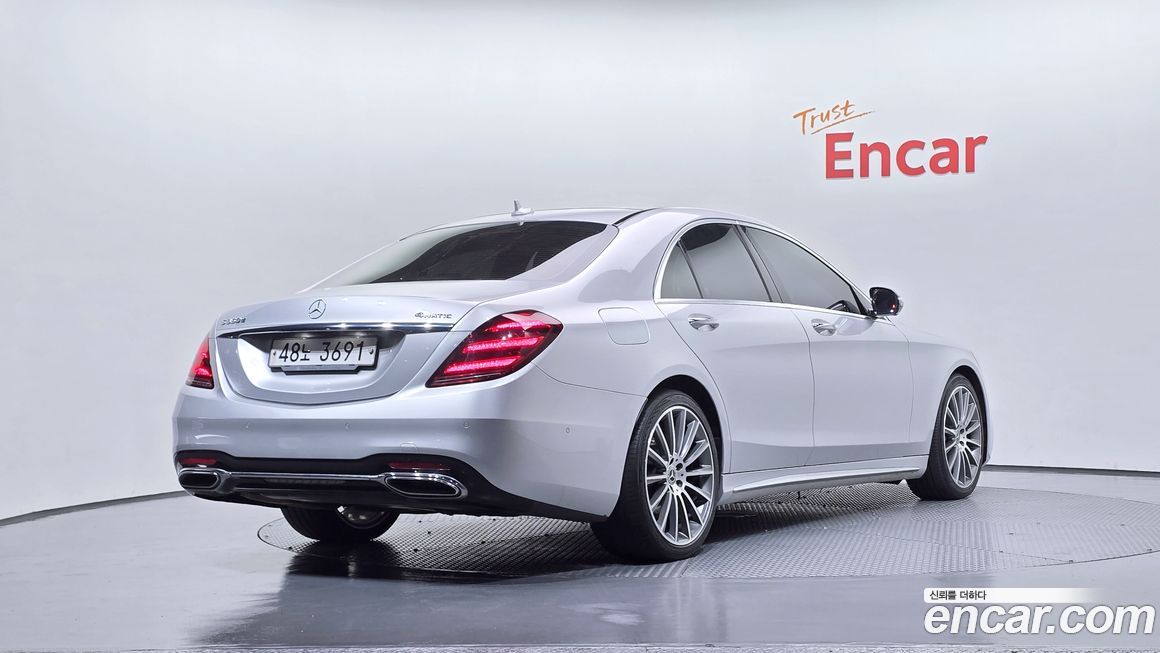 Mercedes-Benz S-Class 2018