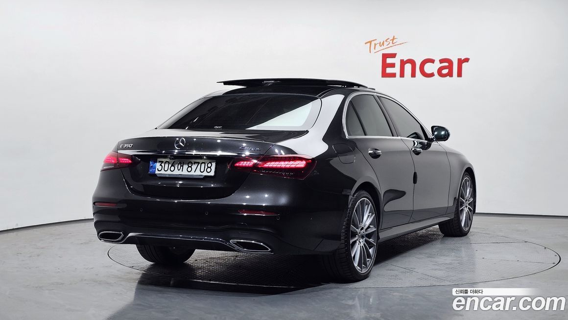 Mercedes-Benz E-Class 2021
