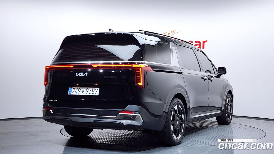 Kia Canival 2024