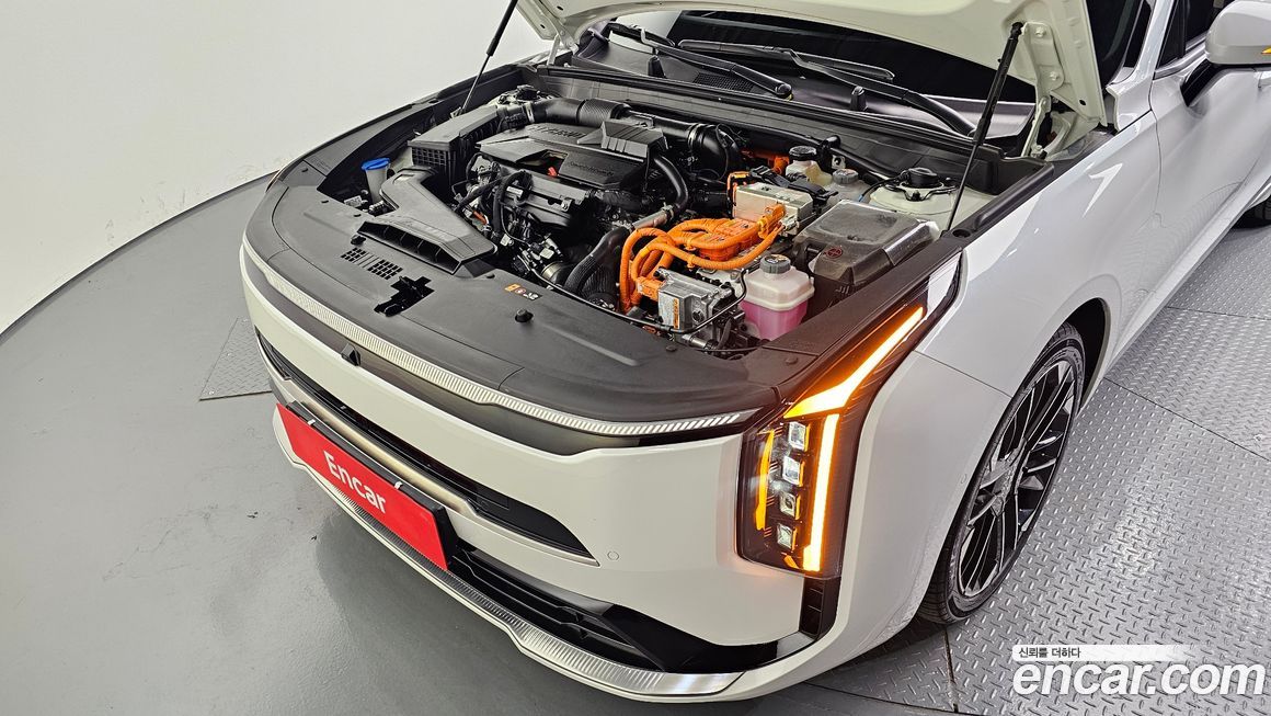 Kia K8 2025