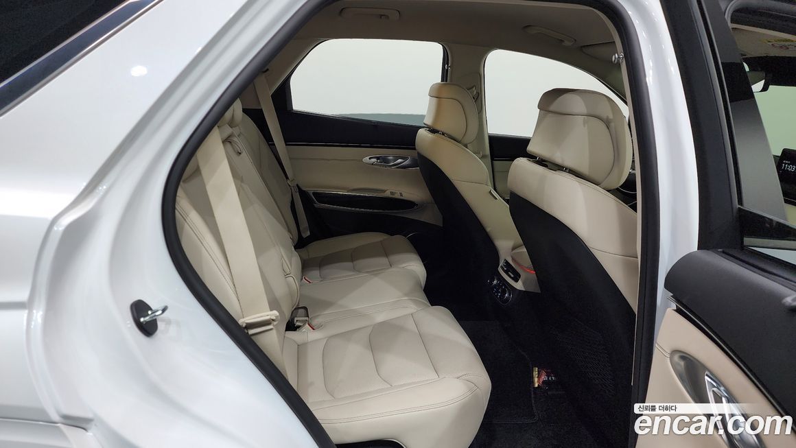 Genesis GV70 2024