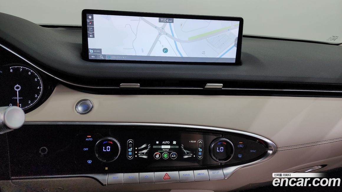 Genesis GV70 2024