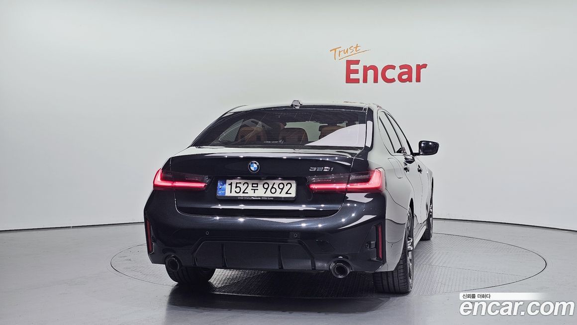 BMW 3-Series 2024