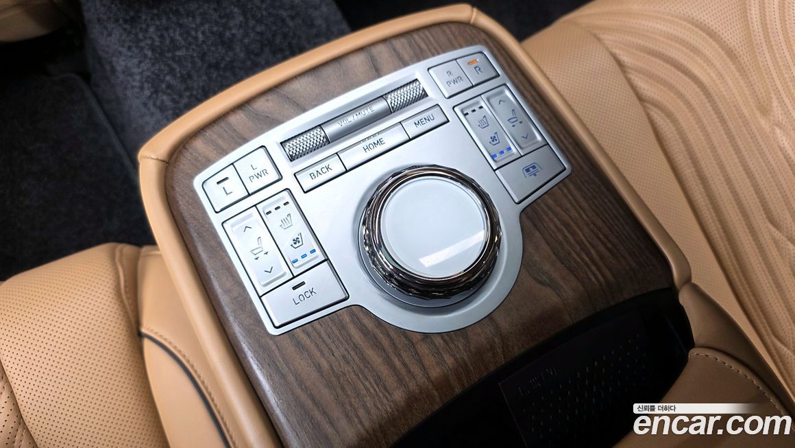 Genesis G80 2023