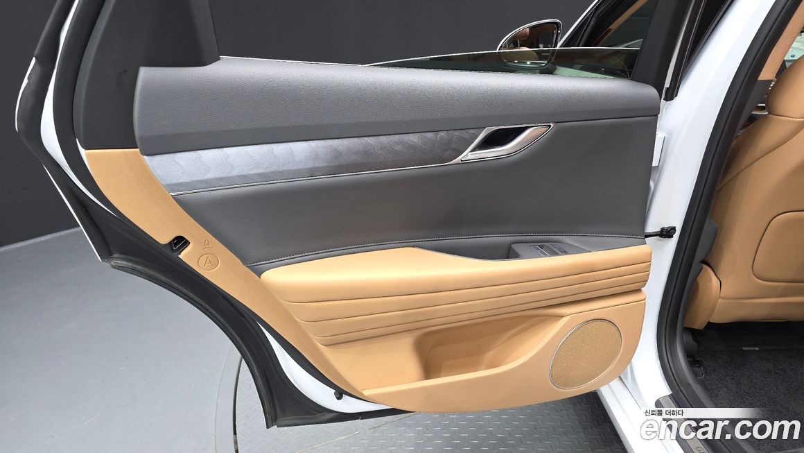 Genesis G80 2023