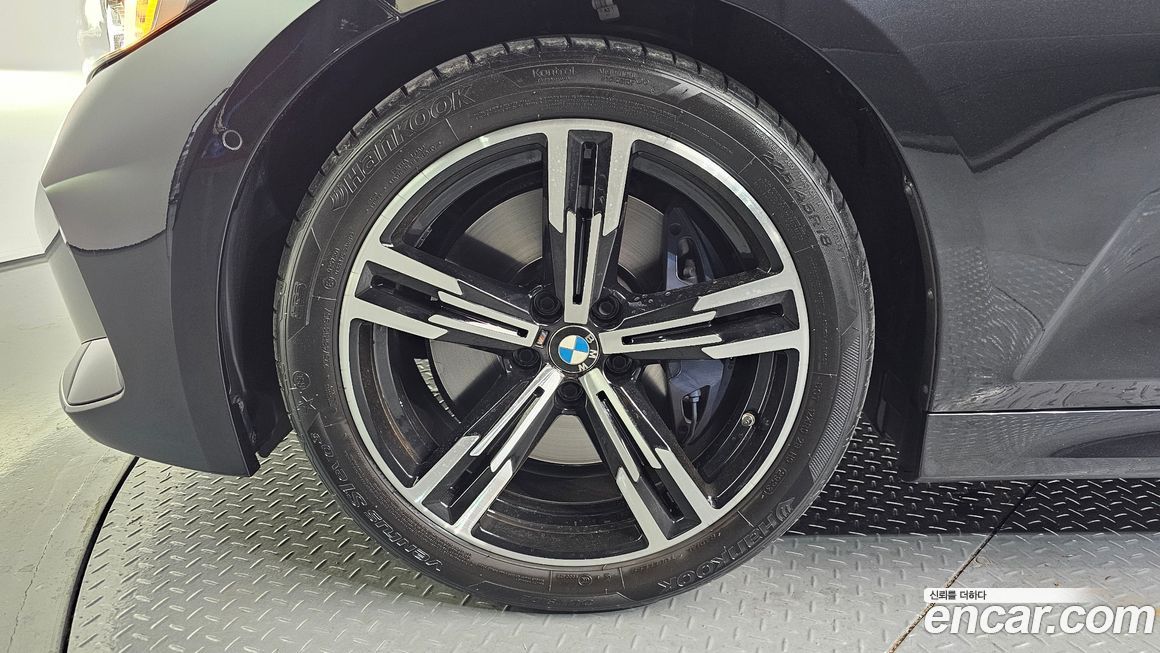 BMW 3-Series 2024